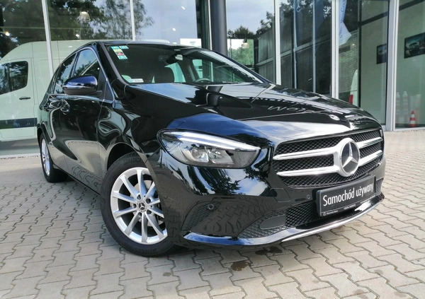 Mercedes-Benz Klasa B cena 82000 przebieg: 141568, rok produkcji 2019 z Krosno małe 106